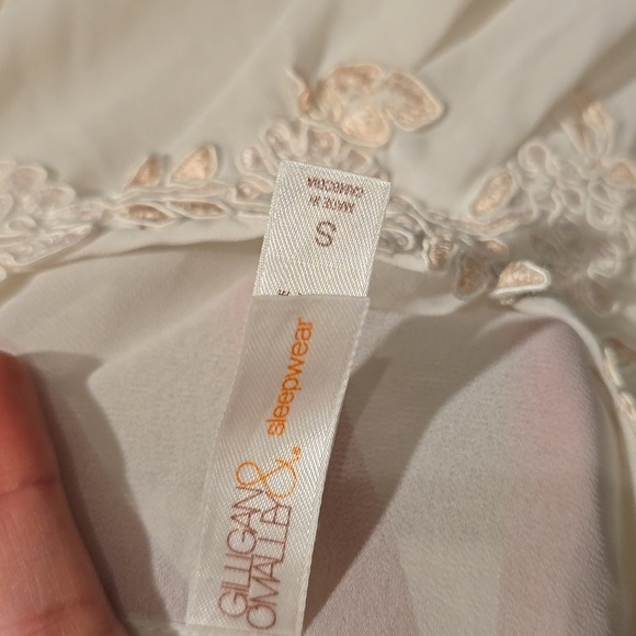 Gilligan & O'Malley Cream Chemise with Romantic Lace Details - Picture 3 of 3